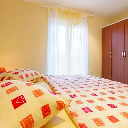 4 Bedroom Beautiful In * Palit